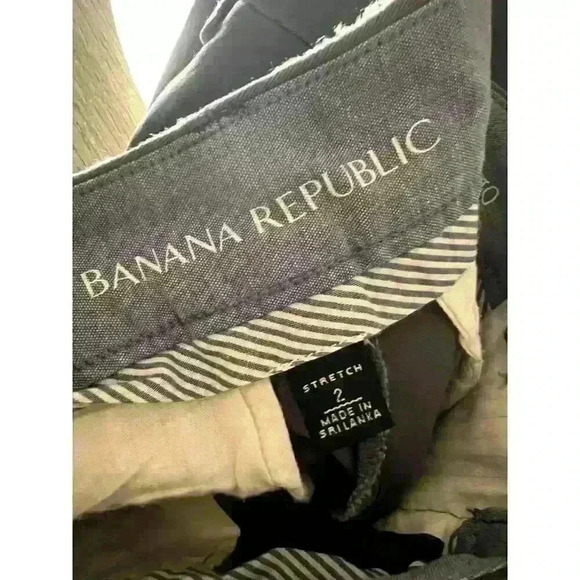 Banana Republic Weekend Chino Pants - Picture 4 of 6